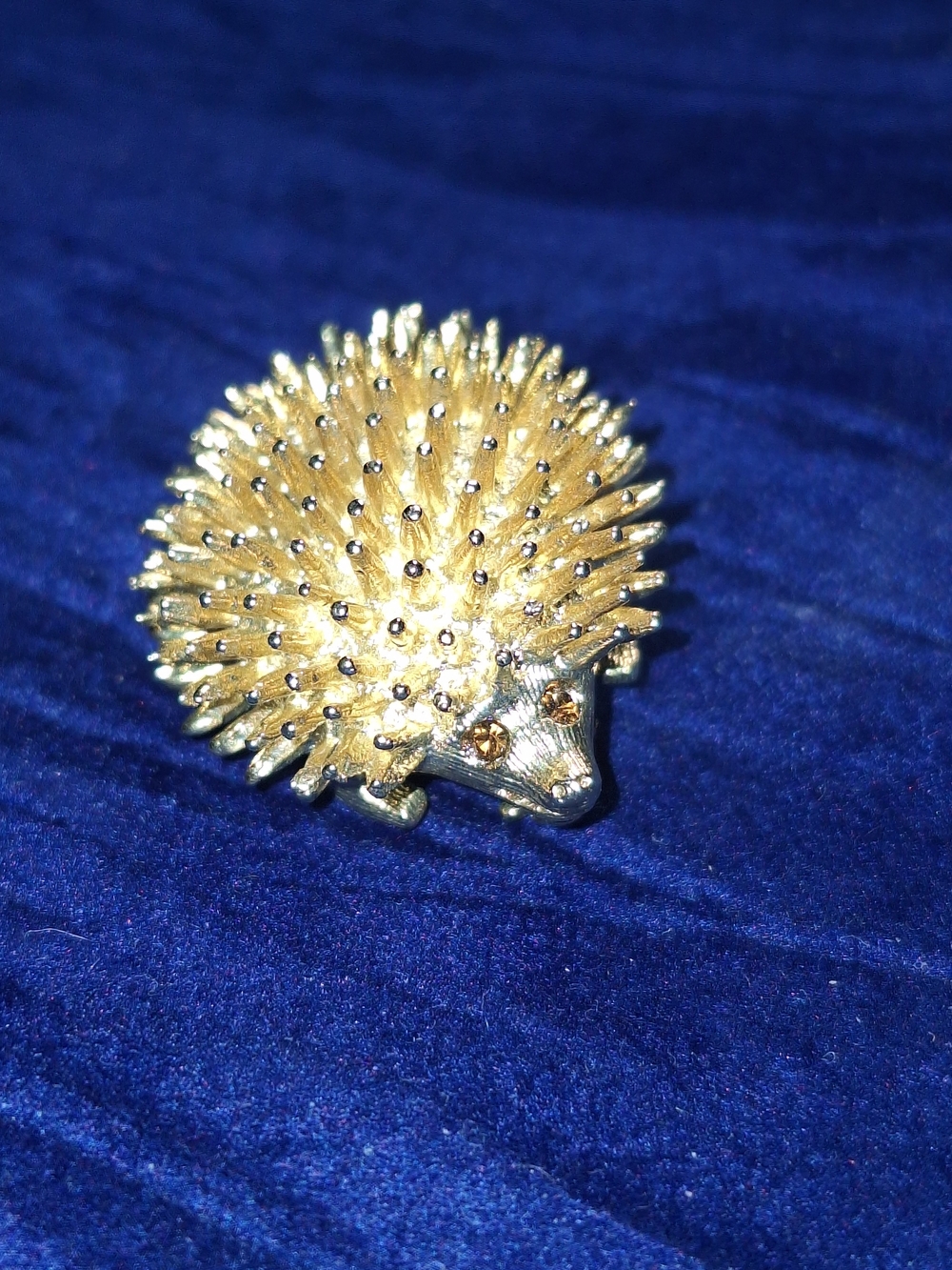 Vintage Sarah Coventry Gold-tone Hedgehog Pin Brooch